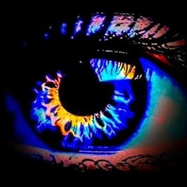 Universal Eye- Copyright 2025 Celenia Mack The art of manifestation manifesting the right wa Universal Eye- Copyright 2025 Celenia Mack